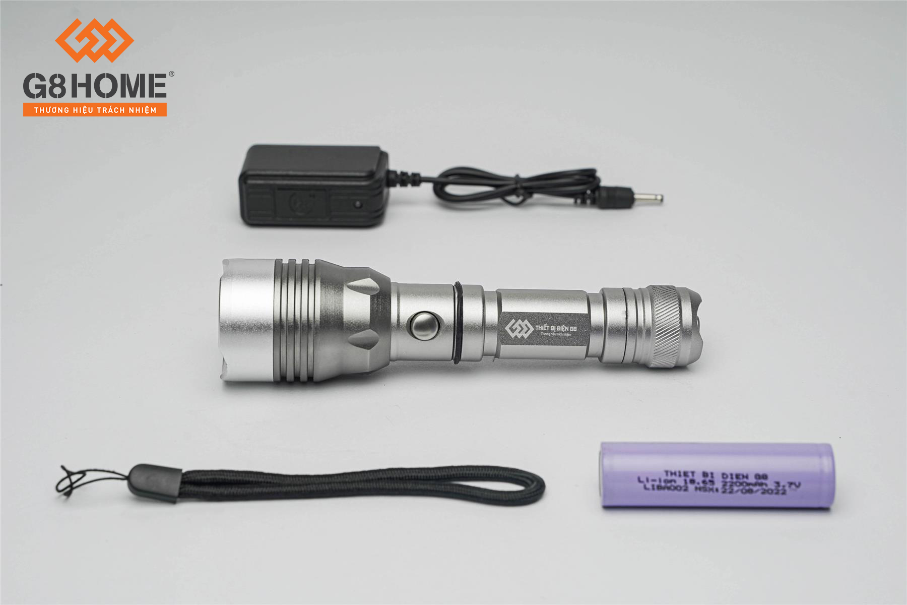 Handheld flashlight, model G8-569